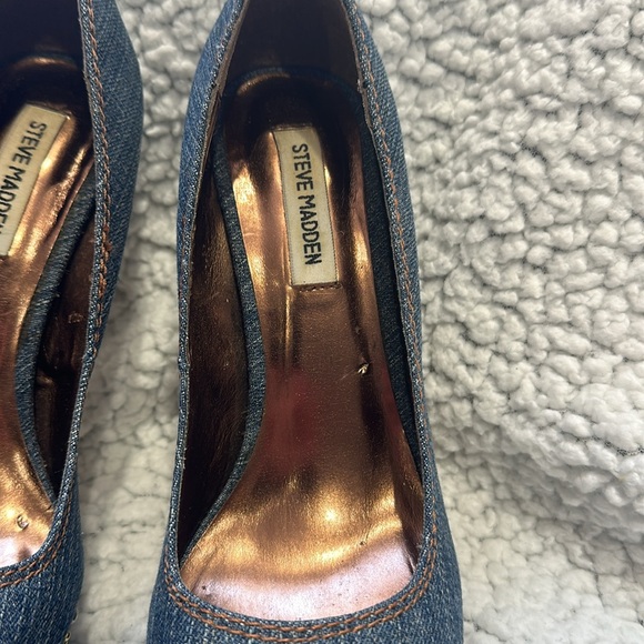 steve madden tristano  denim studded pump heels size 8M - Picture 6 of 11